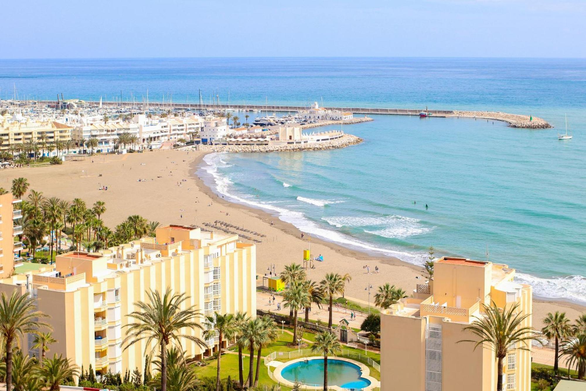 Апартаменты Penthouse With Panoramic Views - Puerto Marina Бенальмадена Экстерьер фото
